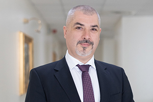 DR. Lucian DOROBANTU